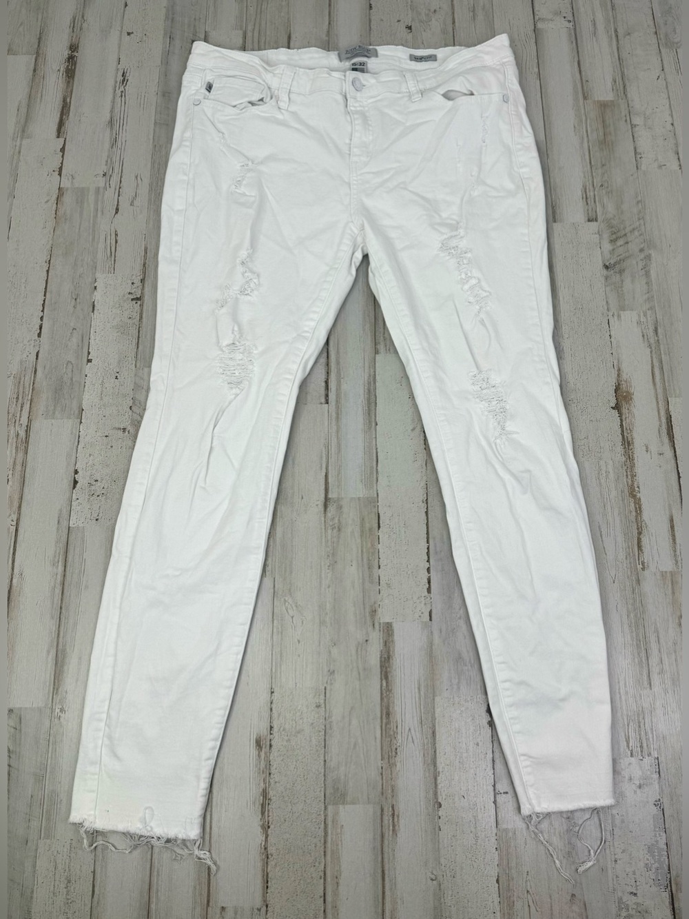 Judy Blue Jeans Womens 15/32 White Mid Rise Skinny Fit Stretchy Waist